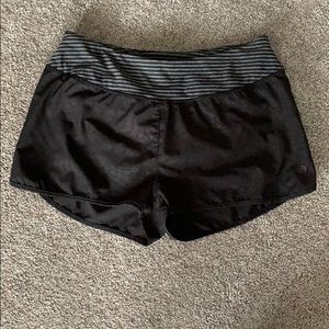 mpg running shorts